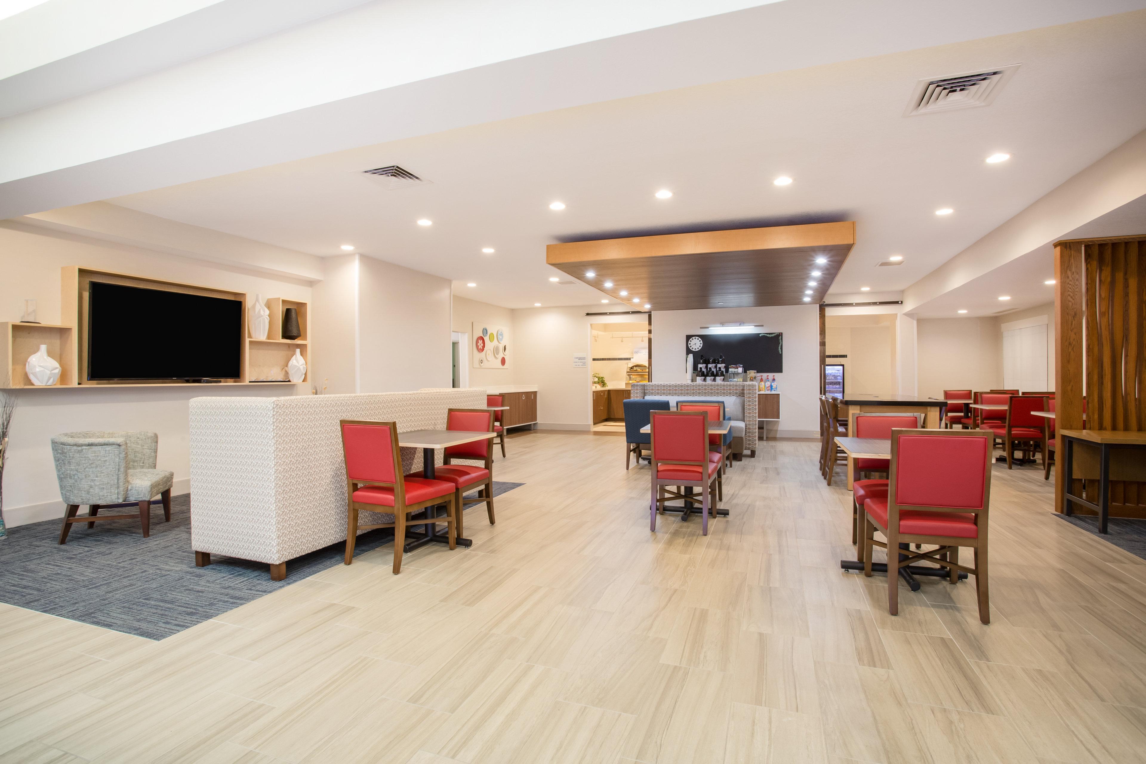 Holiday Inn Express Hotel & Suites Fort Collins By Ihg Eksteriør bilde