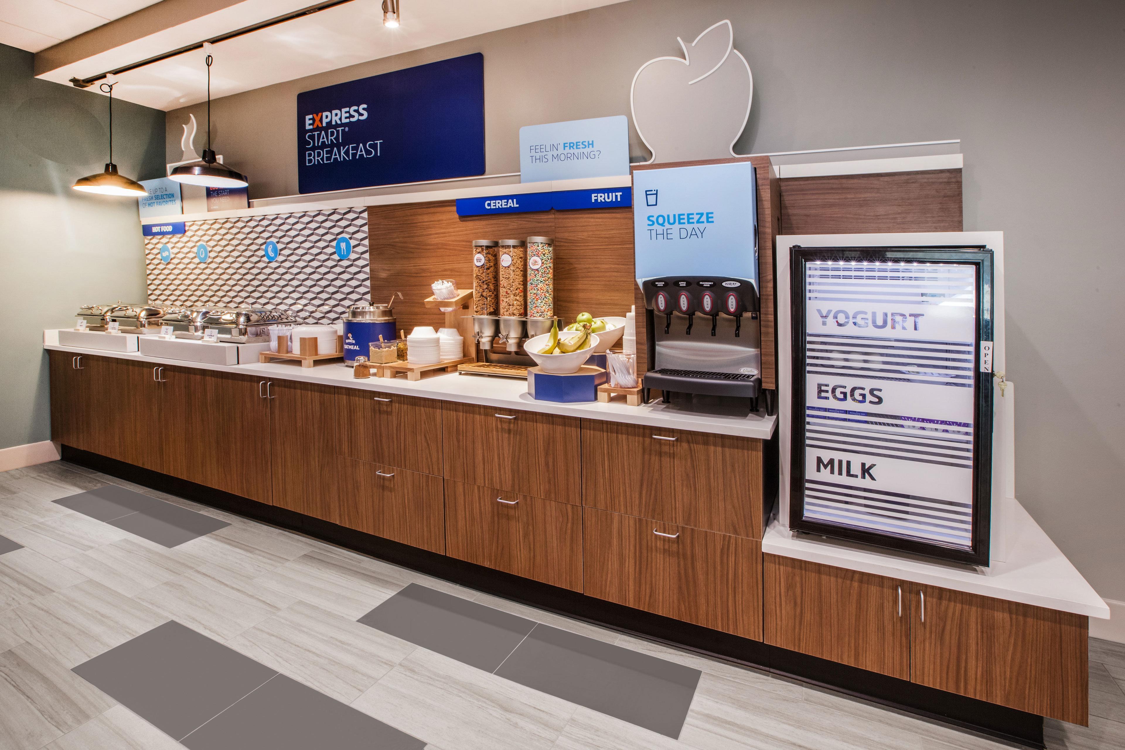 Holiday Inn Express Hotel & Suites Fort Collins By Ihg Eksteriør bilde