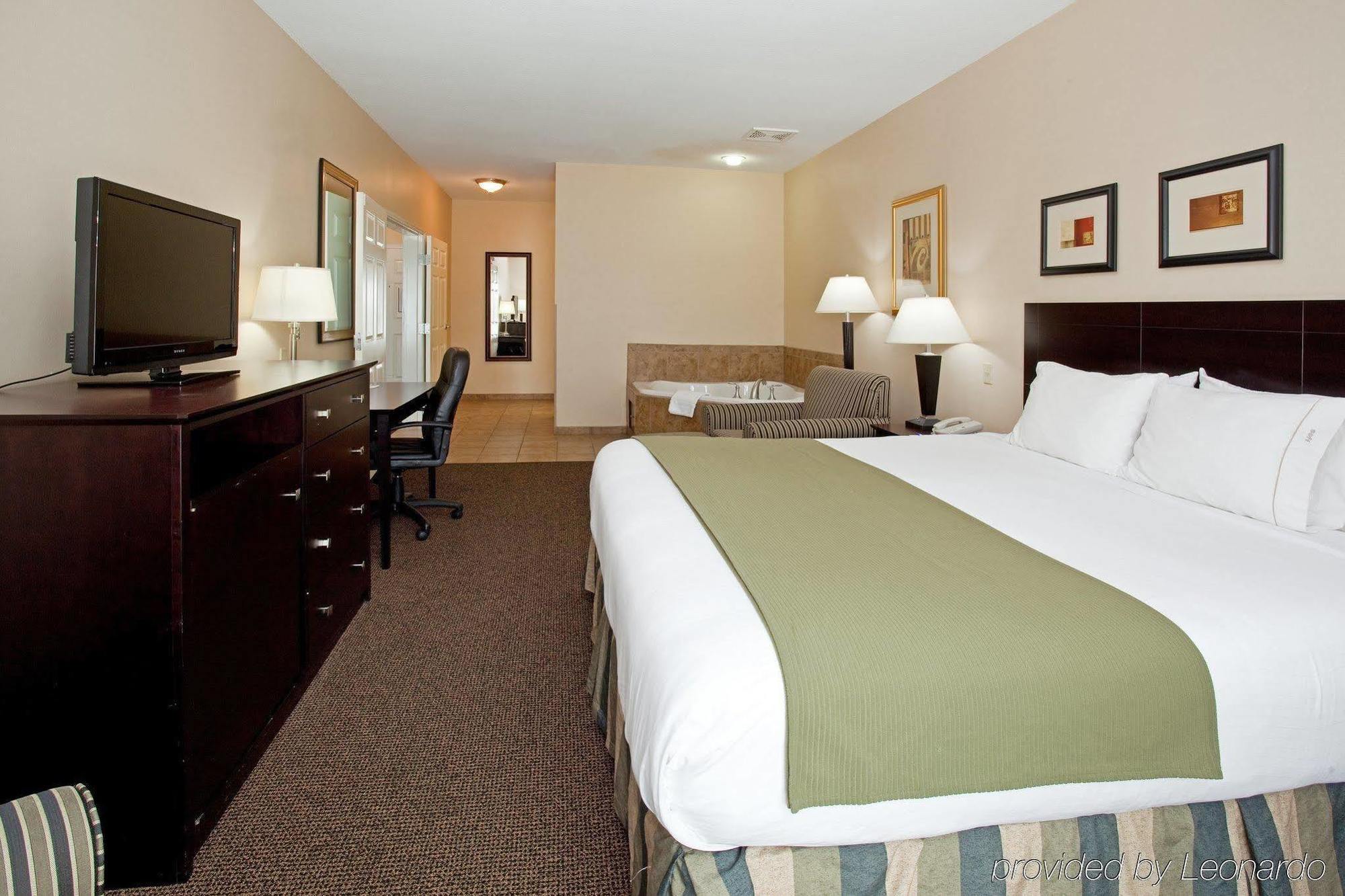 Holiday Inn Express Hotel & Suites Fort Collins By Ihg Eksteriør bilde